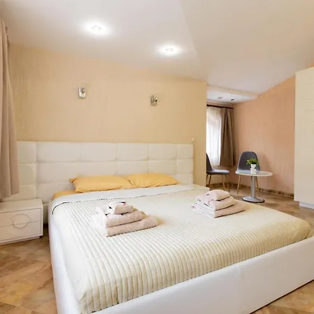 Apartment бонев Devin